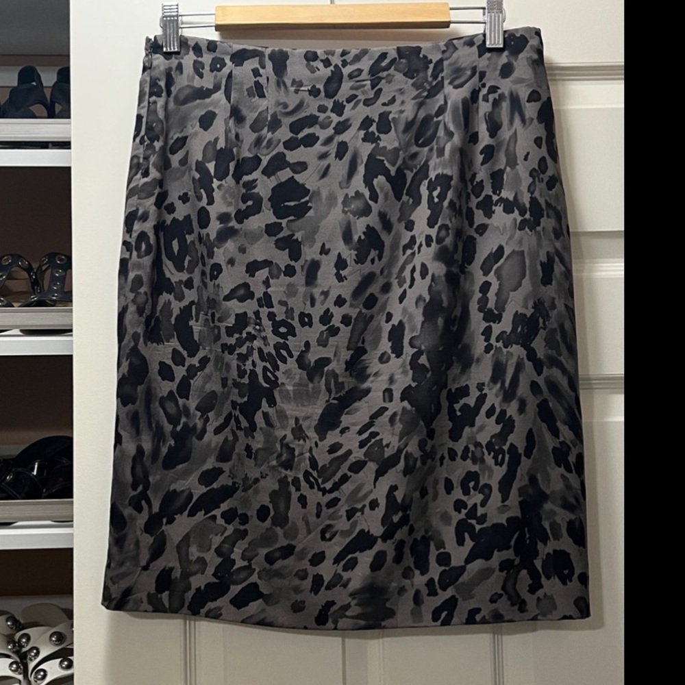 Ann Taylor Black Patterned Pencil Skirt